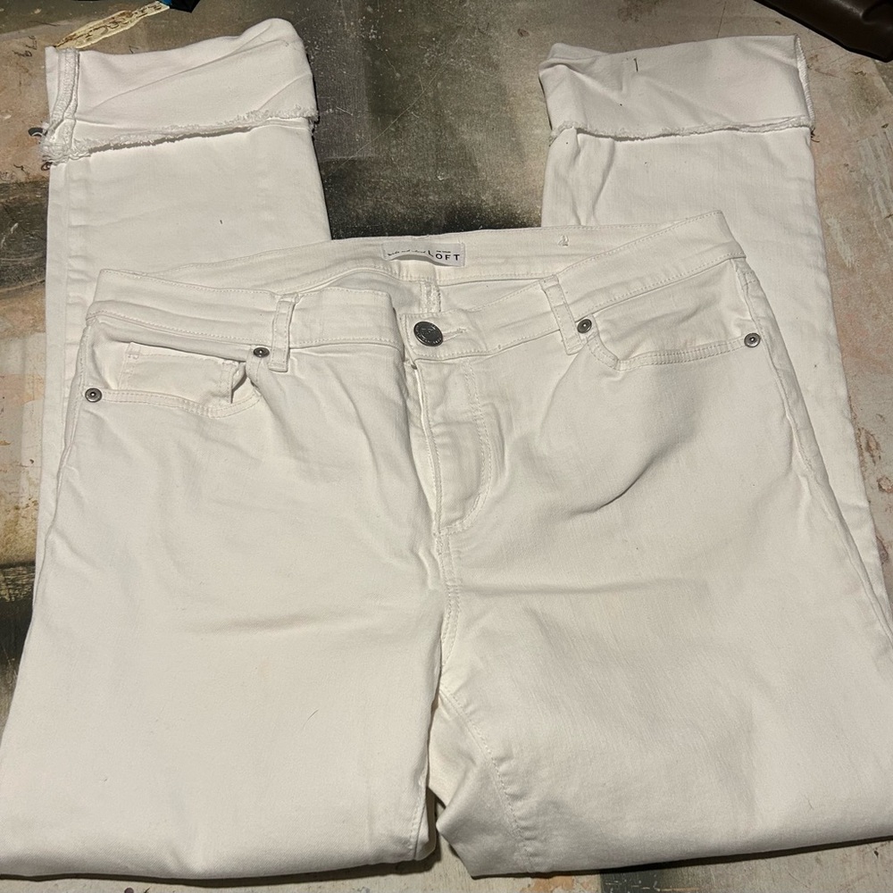 Ann Taylor Loft modern straight white jeans size 10